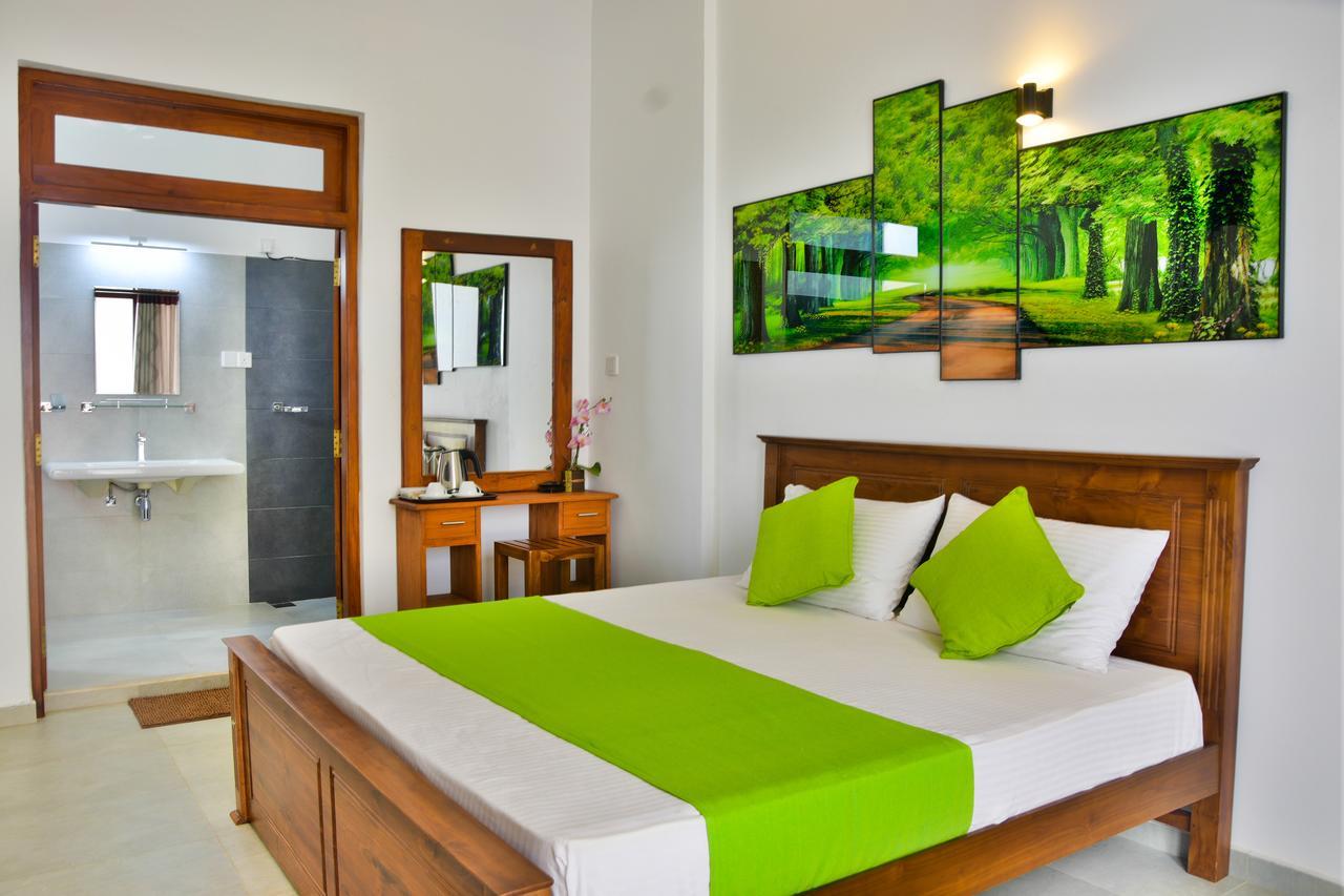 Rominrich Hotel Hikkaduwa Kültér fotó