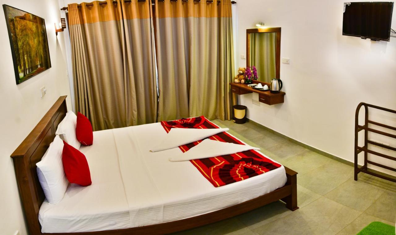 Rominrich Hotel Hikkaduwa Kültér fotó